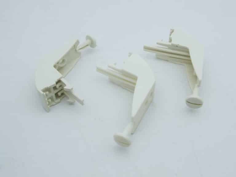04265 – Supports de goulotte verticale – lot de 12