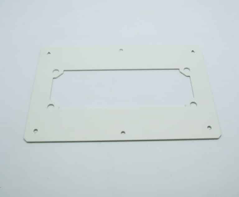 08876 – Interface pour plaque passe-câbles, IP55