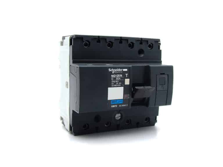 18672 – Multi9 NG125N – disjoncteur modulaire – 4P – 80A – courbe D