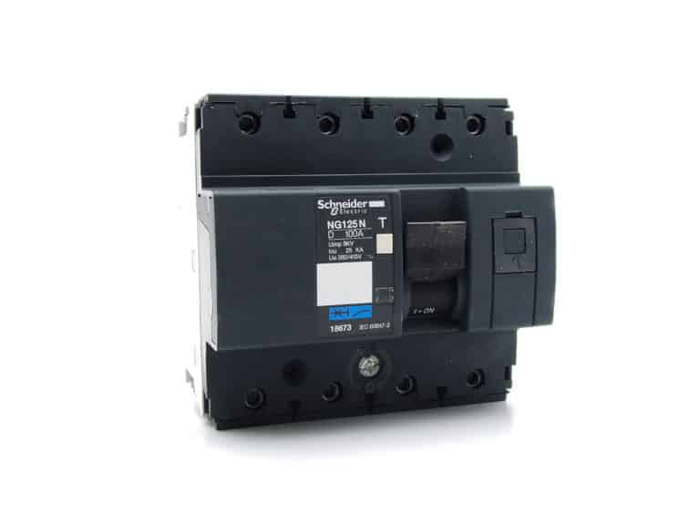 18673 – Multi9 NG125N – disjoncteur modulaire – 4P – 100A – courbe D