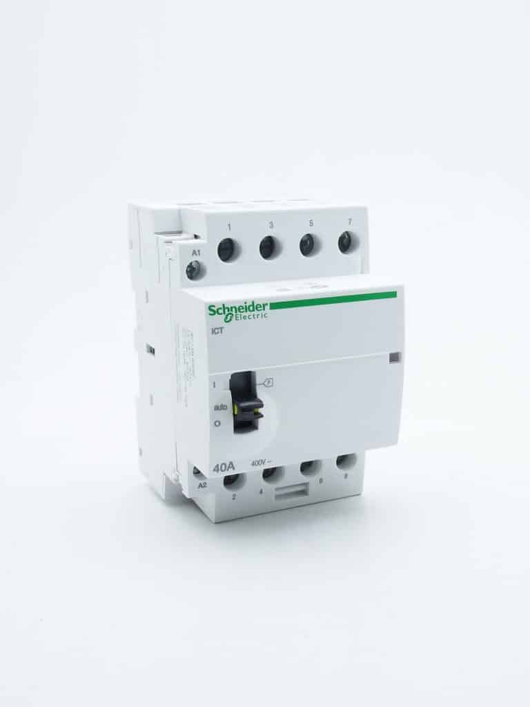 A9C21144 – Acti9, iCT contacteur à commande manuelle 40A 4NO 24VCA 50Hz