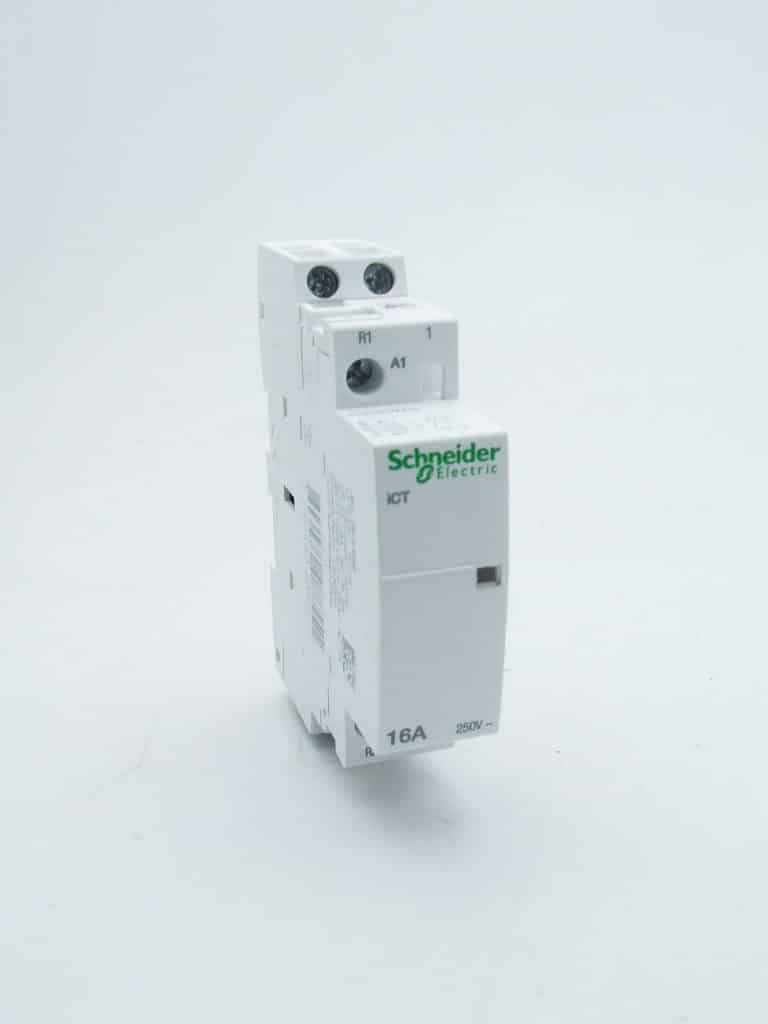 A9C22715 – Acti9, iCT contacteur 16A 1NO+1NF 230…240VCA 50Hz