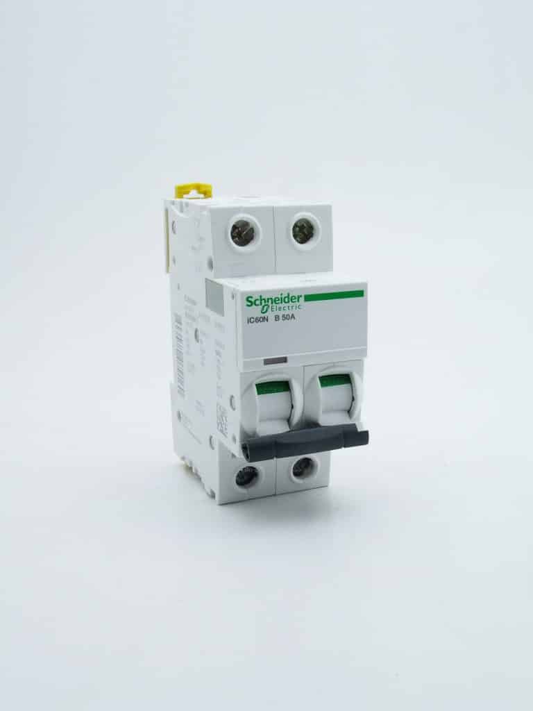 A9F76250 – Acti9, iC60N disjoncteur 2P 50A courbe B