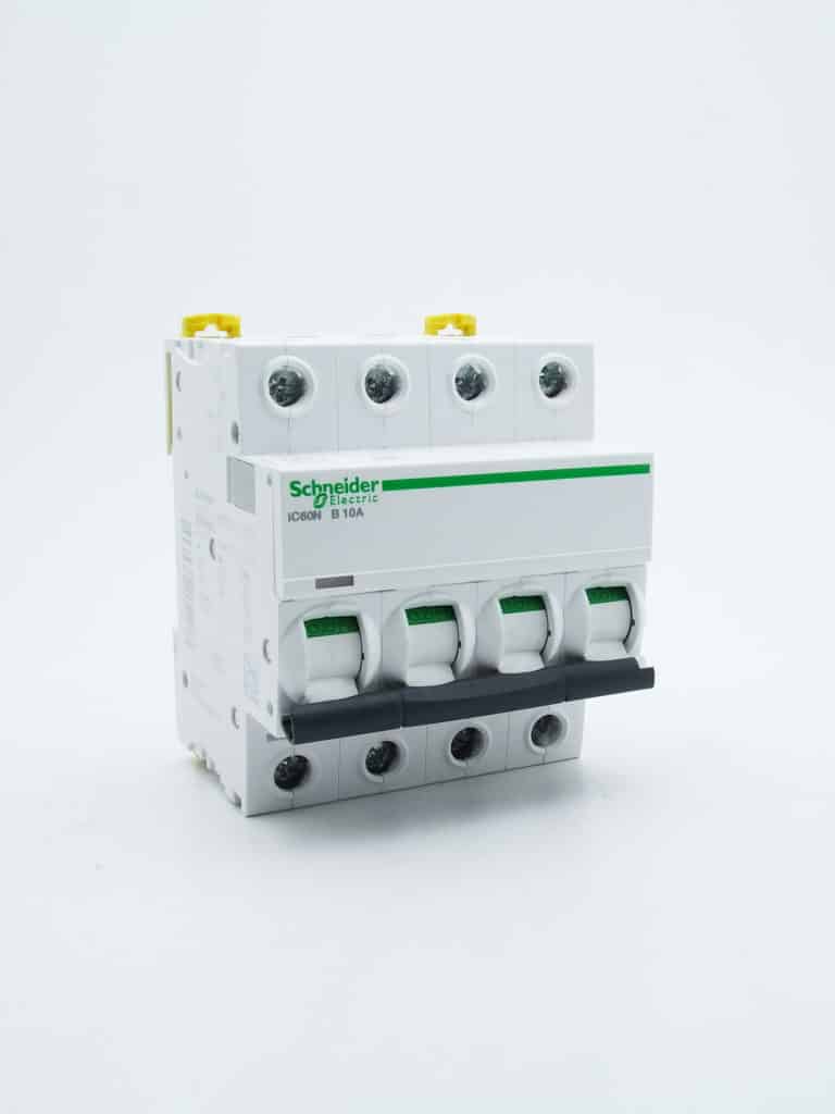 A9F76410 – Acti9, iC60N disjoncteur 4P 10A courbe B