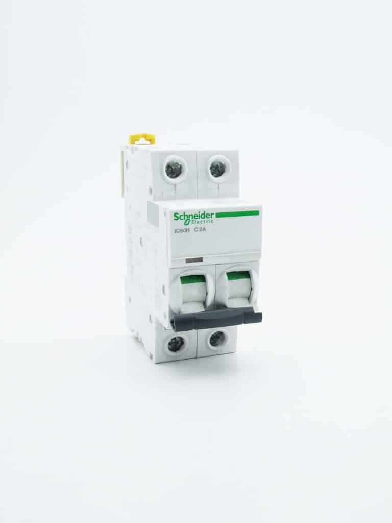 A9F84202 – Acti9, iC60H disjoncteur 2P 2A courbe C