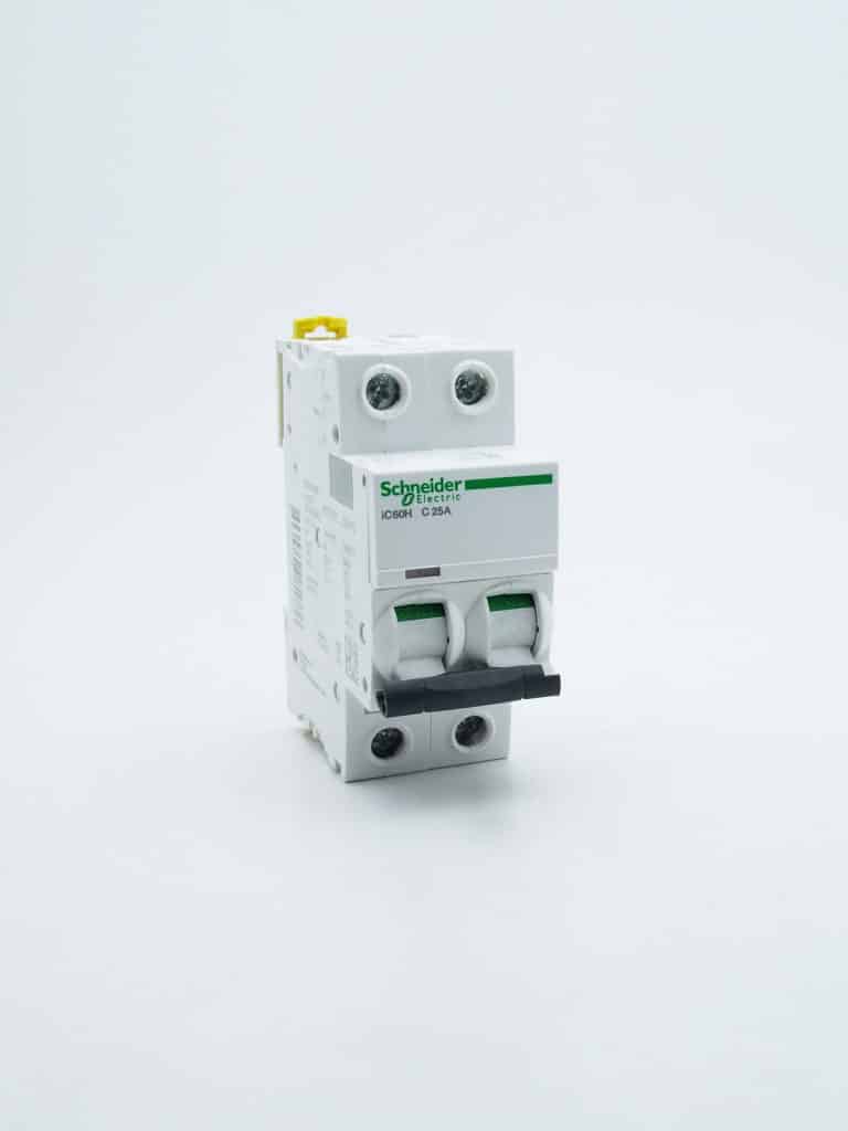 A9F87225 – Acti9, iC60H disjoncteur 2P 25A courbe C