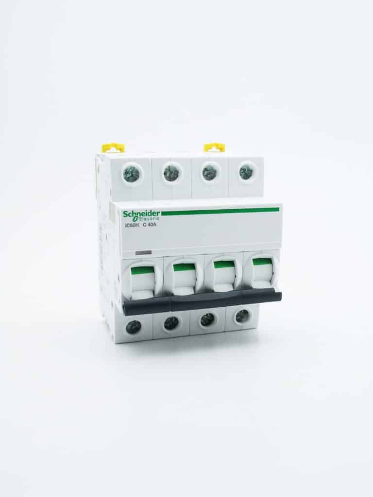 A9F87440 – Acti9, iC60H disjoncteur 4P 40A courbe C