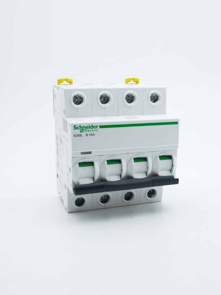 A9F93416 – Acti9, iC60L disjoncteur 4P 16A courbe B