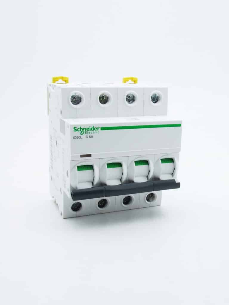 A9F94406 – Acti9, iC60L disjoncteur 4P 6A courbe C