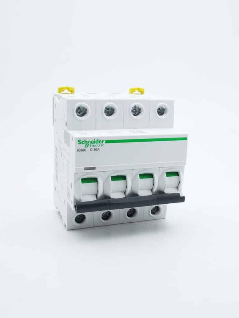 A9F94410 – Acti9, iC60L disjoncteur 4P 10A courbe C