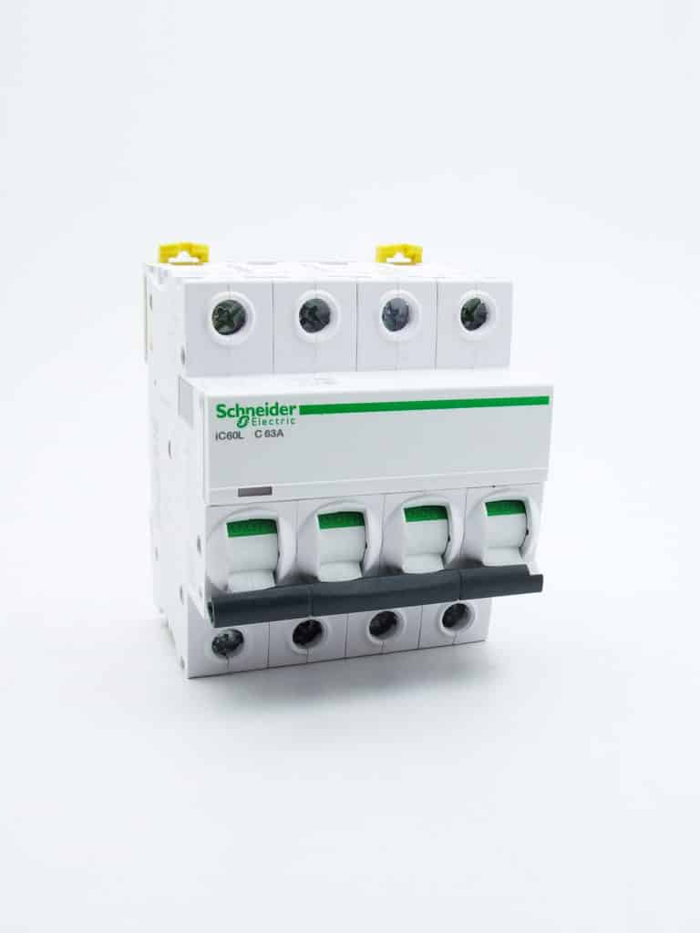 A9F94463 – Acti9, iC60L disjoncteur 4P 63A courbe C