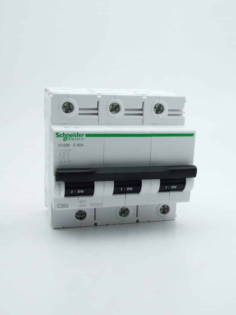 A9N18365 – Disjoncteur C120N 3P 80 A, courbe C, 10 kA