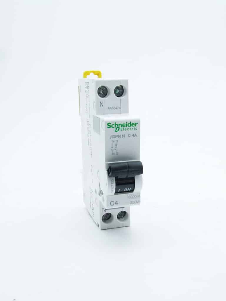 A9N21022 – Prodis DT40 – disjoncteur – 1P+N – 4A – courbe C