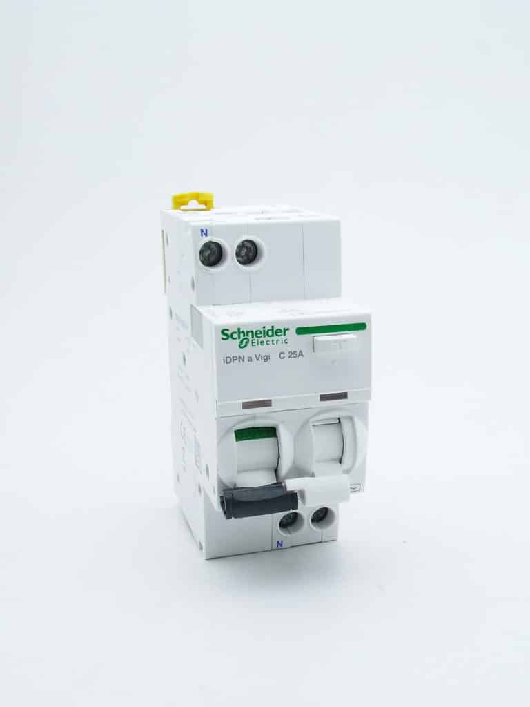 A9N21204 – ProDis DT40 Vigi K – disj. différentiel 4,5kA 1P+N courbe C 25A – type AC 30mA