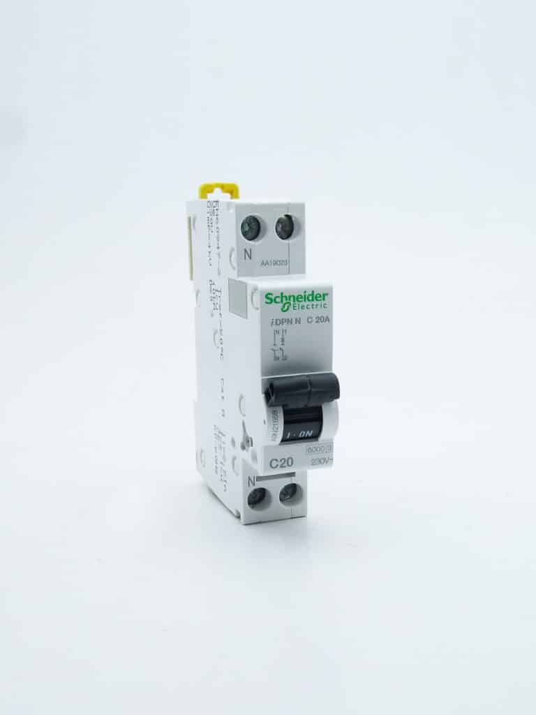 A9N21367 – Prodis DT40N – disjoncteur – 1P+N – 20A – courbe C