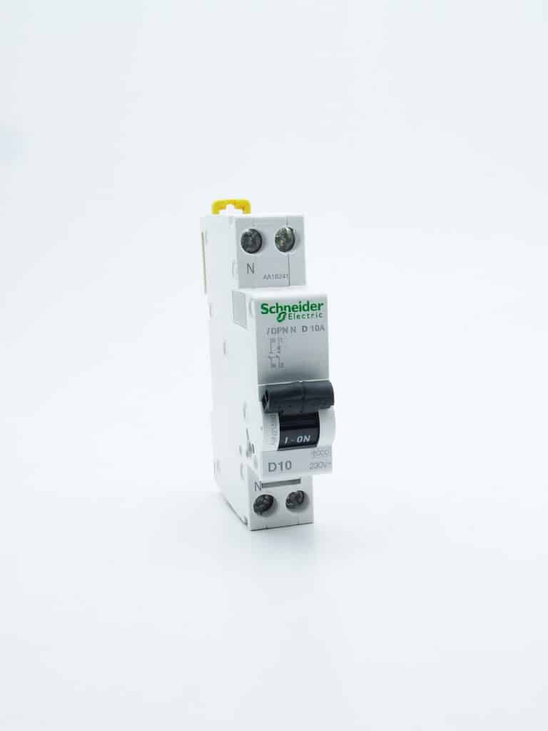 A9N21375 – Prodis, DT40N 1P+N 10A Courbe D
