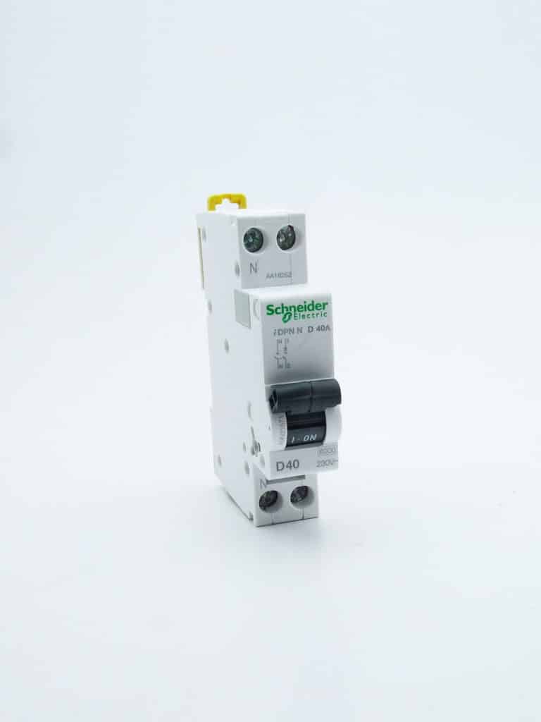 A9N21380 – Prodis DT40N – disjoncteur – 1P+N – 40A – courbe D