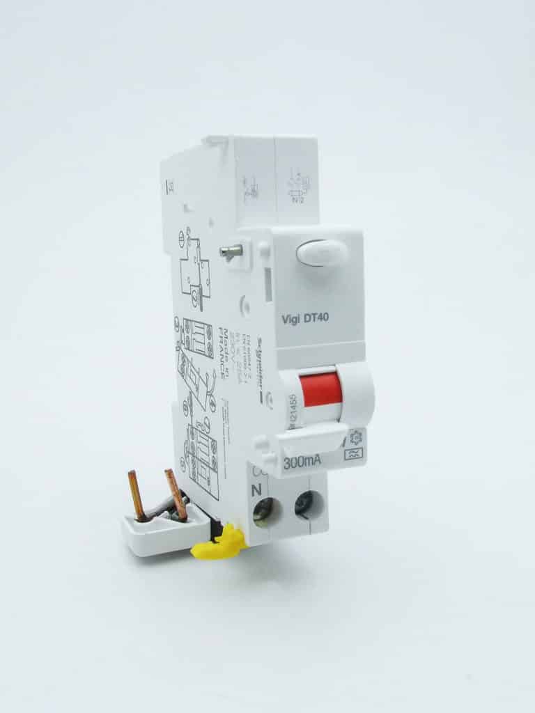 A9N21455 – ProDis Vigi DT40 si – bloc différentiel 1P+N 25A 300mA instantané type A 230Vca