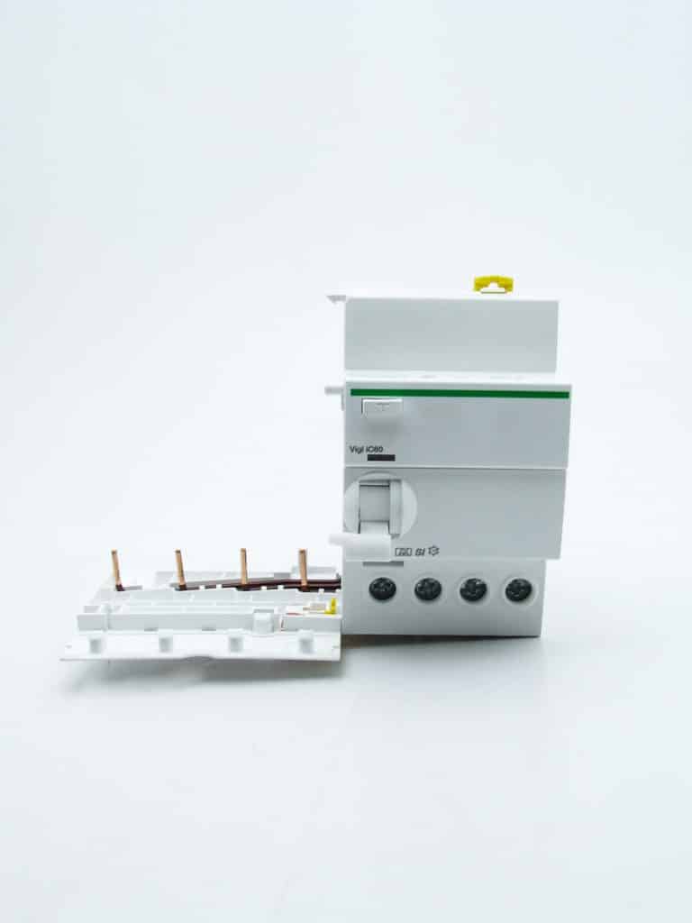 A9Q31425 – Acti9 vigi iC60 – bloc différentiel – 4P 25A 30mA type A Si 400-415V