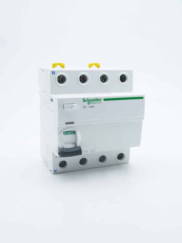 A9R14491 – Acti9, iID interrupteur différentiel 4P 100A 300mA type AC