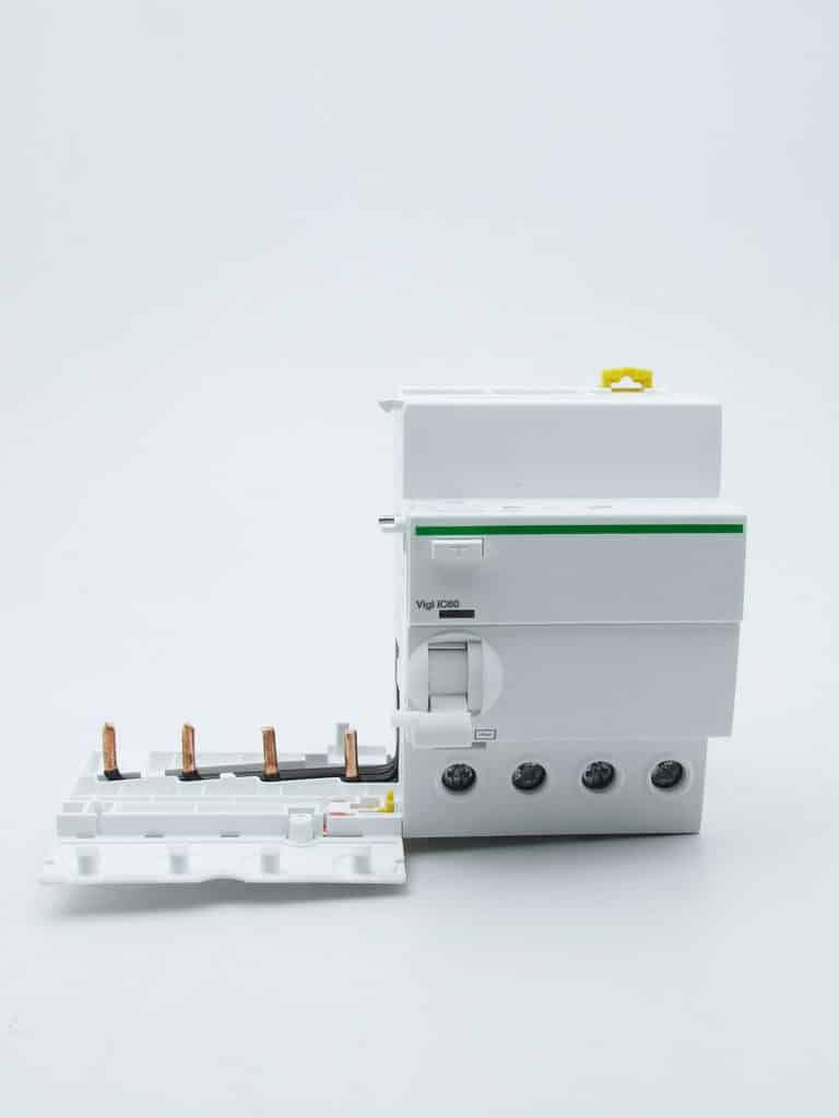 A9V19463 – Acti9, Vigi iC60 bloc différentiel 4P 63A 1000mA sélectif type AC