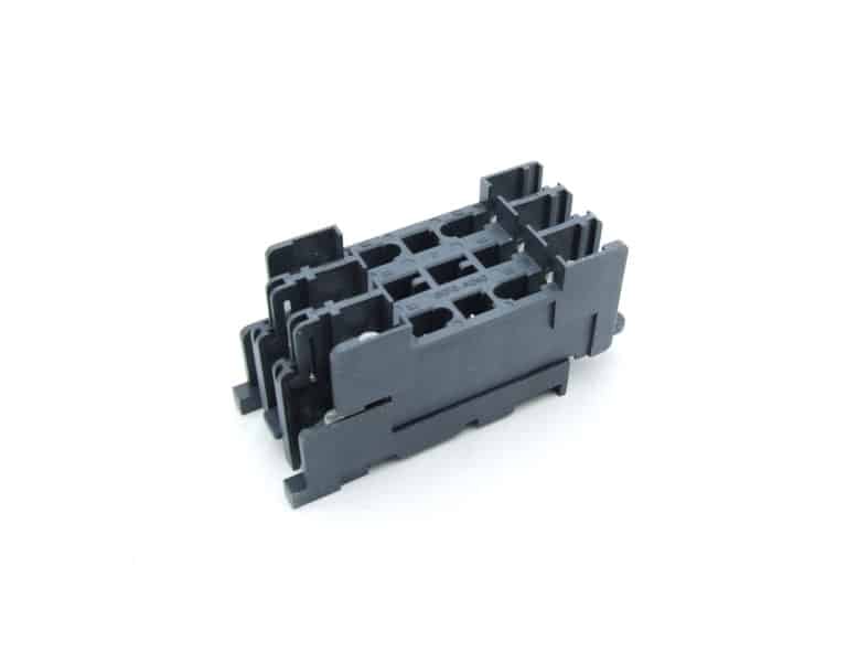 LV429273 – 1 PRISE FIXE 9 FILS POUR SOCLE ACCESSOIRE DISJONCTEUR NSX100 630